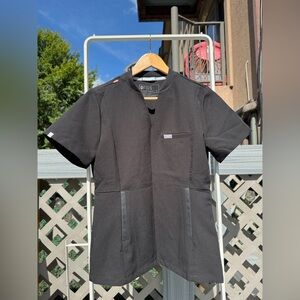 Figs Black Short Sleeve Scrub Top - Odessa Slim - Small